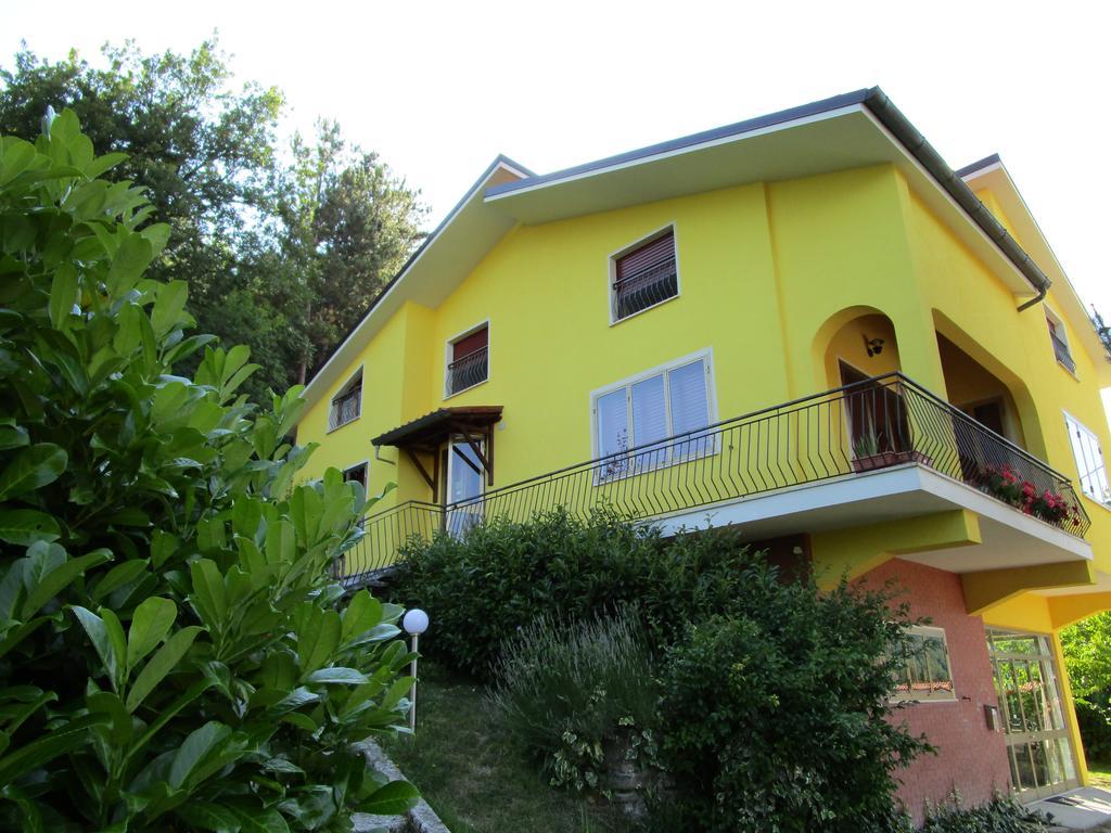 Casa Balducci Bed&Breakfast Mercatello sul Metauro Екстериор снимка