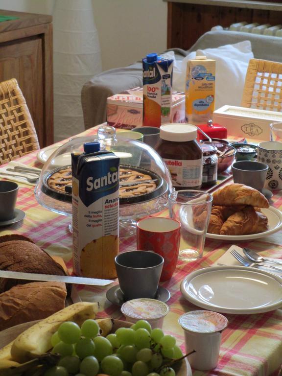 Casa Balducci Bed&Breakfast Mercatello sul Metauro Екстериор снимка