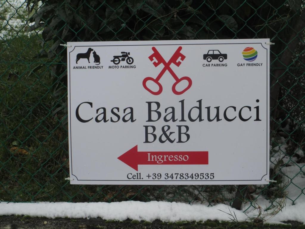 Casa Balducci Bed&Breakfast Mercatello sul Metauro Екстериор снимка